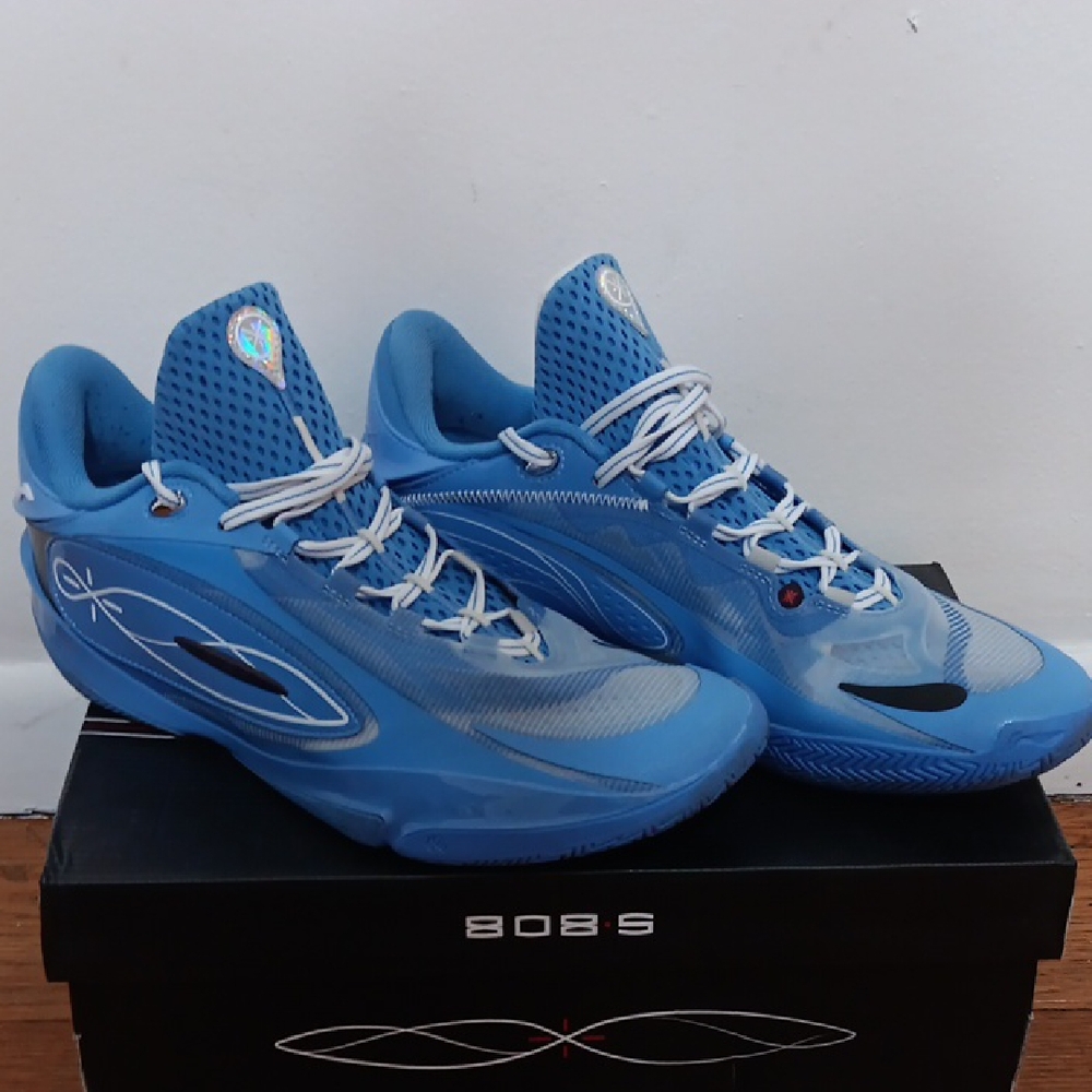 808 S Blue Sneakers - Picture 1 of 6
